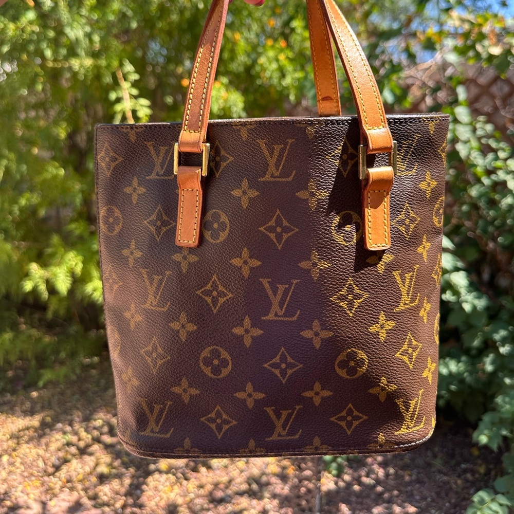 Louis Vuitton Vivian Tote